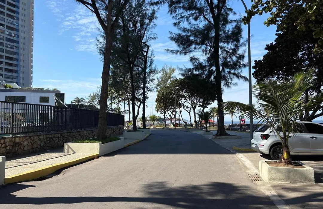 Apartamento na praia da Barra-1